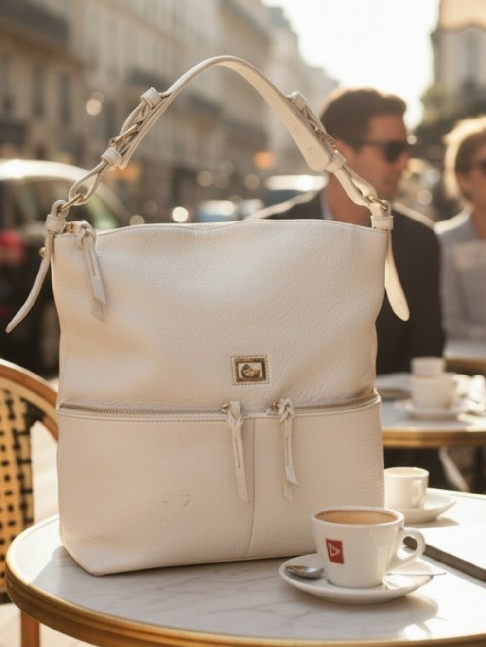 Dooney & Bourke Dillen Medium Pocket Sac